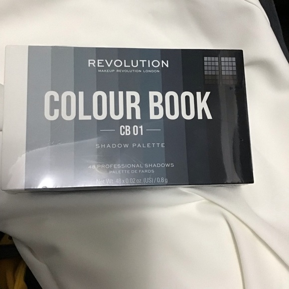 Revolution Other - Revolution Colour Book cb01 NWT